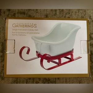 Sleigh Porcelain Candy Dish